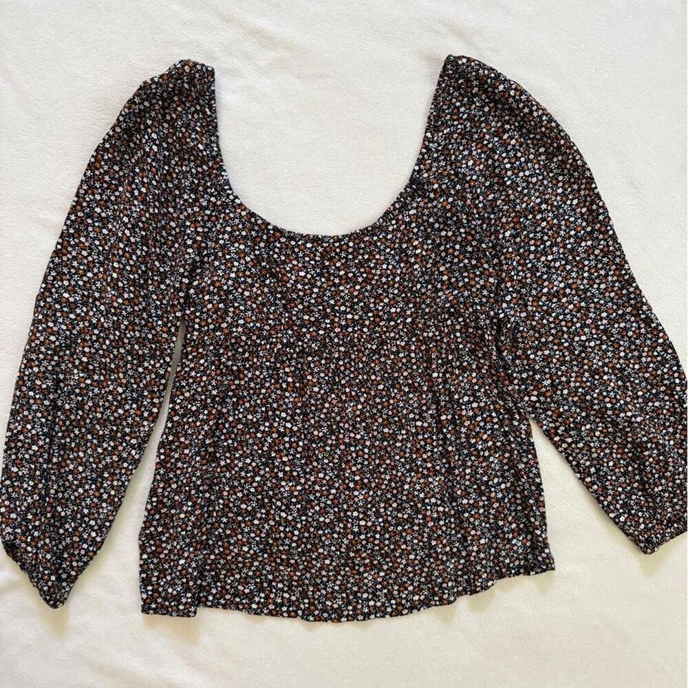 Volcom Women's floral blouse